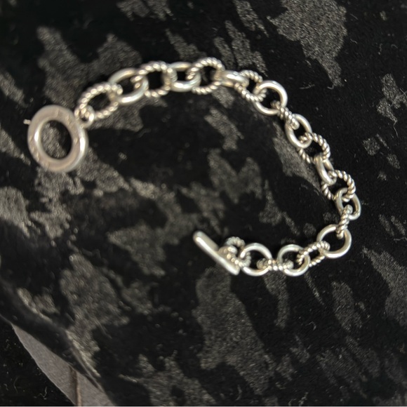 ADDITIONAL CLOSET CLEAR OUT!!! Elegant Heavy Sterling Silver Chain Bracelet - Picture 6 of 8